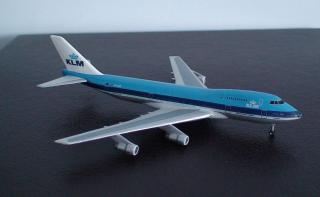 Imagine atasata: 747.jpg