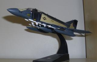 Imagine atasata: F-4 1.jpg