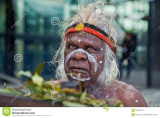 Imagine atasata: aborigen-australiano-55466779.jpg