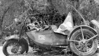 Imagine atasata: japanese-type-97-motorcycle-destroyed-on-saipan-near-tanapag-9th-july-1944-620x350.jpg