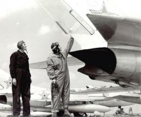 Imagine atasata: mig19_draw.jpg