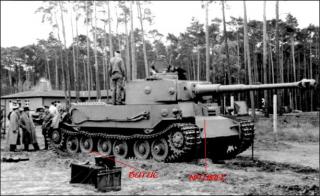 Imagine atasata: Prof-Porsche-und-VK-4105.jpg