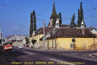 Imagine atasata: cluj 1979 troli motilor.jpg