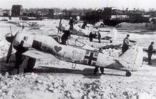 Imagine atasata: wn4-Fw-190A4-JG54-.jpg