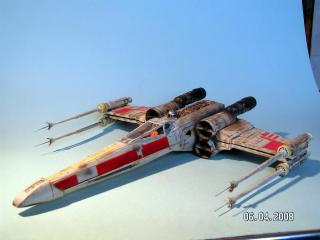 Imagine atasata: X_Wing_Fighter.jpg