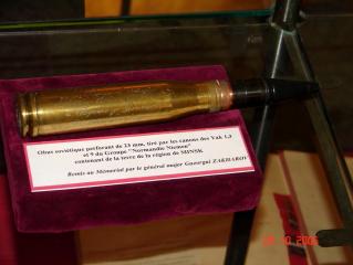 Imagine atasata: 28octombrie_DSC03886_MuseeDeArme.JPG