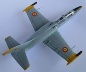 Imagine atasata: L-39 Albatros, 1-72, Romania 025.jpg