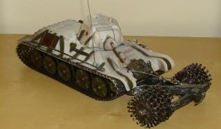 Imagine atasata: T34 76 with mineroller 2.jpg