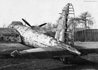 Imagine atasata: 0000 1 a NF XVII VY O of 85 Squadron.jpg