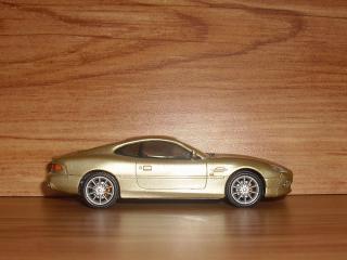 Imagine atasata: Aston_Martin_DB7.jpg