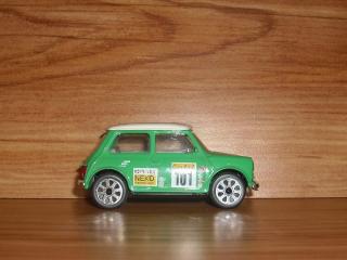 Imagine atasata: Austin_Mini_Cooper.jpg