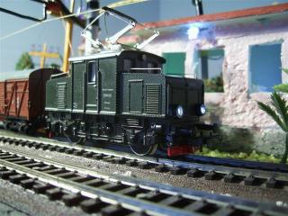 Imagine atasata: SA400020__Small_.JPG