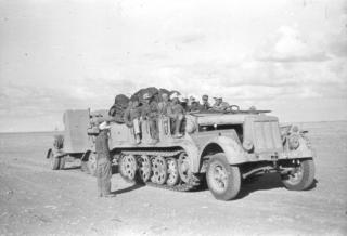 Imagine atasata: africa sdkfz cu tun 1.JPG