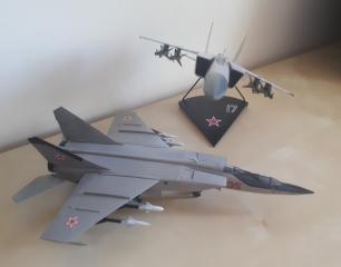 Imagine atasata: Mig-25 .jpg