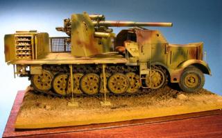 Imagine atasata: Sdkfz 9 Famo 88mm Flak Half Track1.jpg