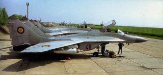 Imagine atasata: MIG-29 nr48 03.jpg