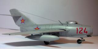 Imagine atasata: Mig-15bis, Romania, 1-72, 2.jpg