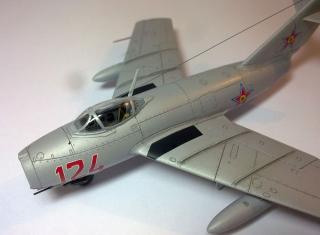 Imagine atasata: Mig-15bis, Romania, 1-72, 4.jpg