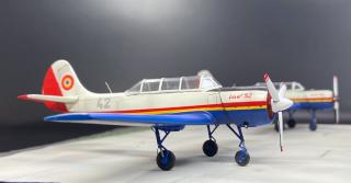 Imagine atasata: YAK-52 nr42 01.jpg