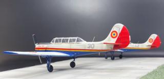 Imagine atasata: YAK-52 nr30 02.jpg