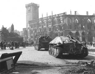 Imagine atasata: wintprag1945.jpg