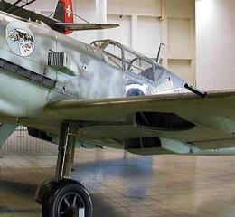 Imagine atasata: Messerschmitt_Bf_109E.jpg