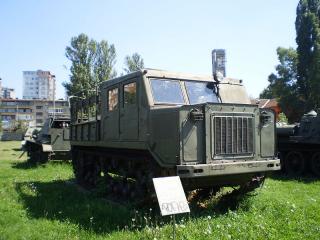 Imagine atasata: 800px-Artillery_tractor_AT-S1.jpg