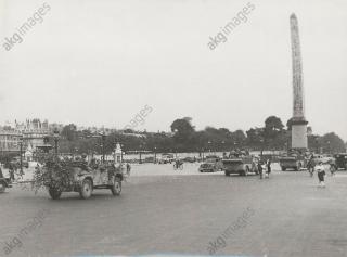 Imagine atasata: horch flak 2__WK_dt__Truppenabzug_aus_Paris_1944-2 108.jpg