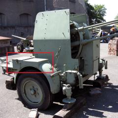Imagine atasata: Flakvierling_38_on_trailer.jpg