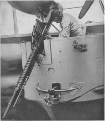 Imagine atasata: Vickers 37 mm.jpg