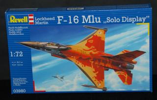 Imagine atasata: 1-HN-Ac-Revell-Lockheed-Martin-F16-MLU-1.72.jpg