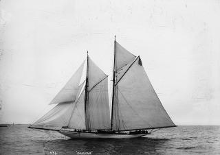 Imagine atasata: Schooner_Dagmar-2.jpg