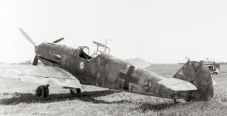 Imagine atasata: Messerschmitt-Bf-109E3-6.JG51-Yellow-1-Josef-Priller-WNr-5057-France-Oct-1940-03 (2).jpg