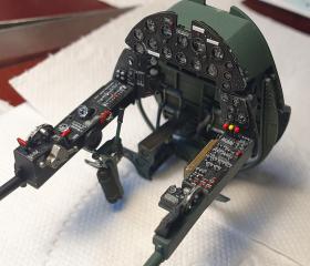 Imagine atasata: f4u-1_cp2.jpg