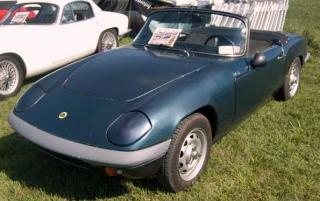 Imagine atasata: Lotus_Elan_.jpg