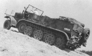 Imagine atasata: SdKfz_8_1934.jpg