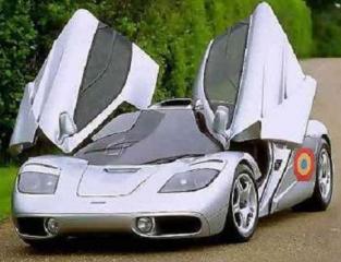 Imagine atasata: mclaren_f11.JPG
