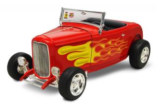 Imagine atasata: ford_high_boy_32_125.jpg
