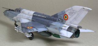 Imagine atasata: mig_21a.jpg