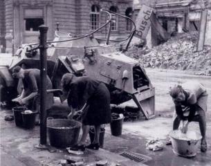 Imagine atasata: sdkfz_223_018.jpg