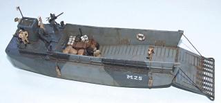 Imagine atasata: Trumpeter_LCV72.gif